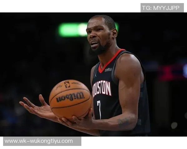 杜兰特遭遇包夹分球失误火箭评论宁愿他单打也不想看这样的传球