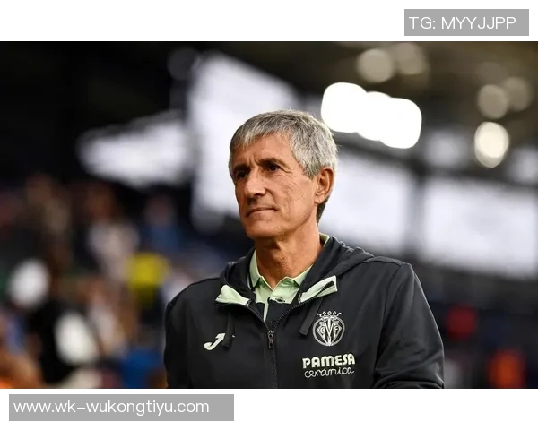 小克鲁伊夫谈离开巴萨原因及在中国执教三年的快乐经历